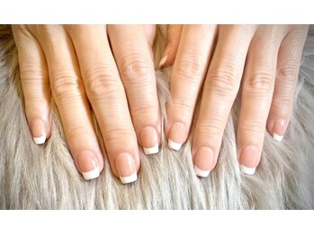ルビーネイル 太閤通駅店(RUBY NAIL)/シンプルフレンチ