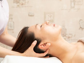 美顔アンドリラクゼーションルーム ソワン沙季/ヘッドスパ