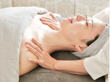 ルブランプラス(Le Blanc +)/【プラピール】リンパマッサージ