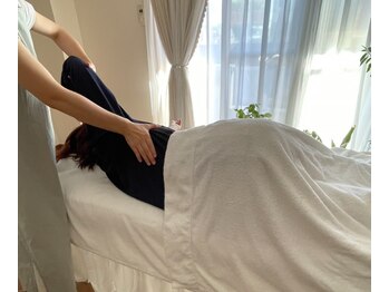 ヴィシャイン(vi shine)/バスト整体