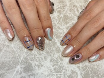 ビビ(VIVI)/ニュアンスネイル