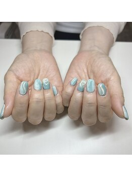 ロラ ハイヤマカシ(LAURA HAIYAMAKASHI)/ニュアンスネイル