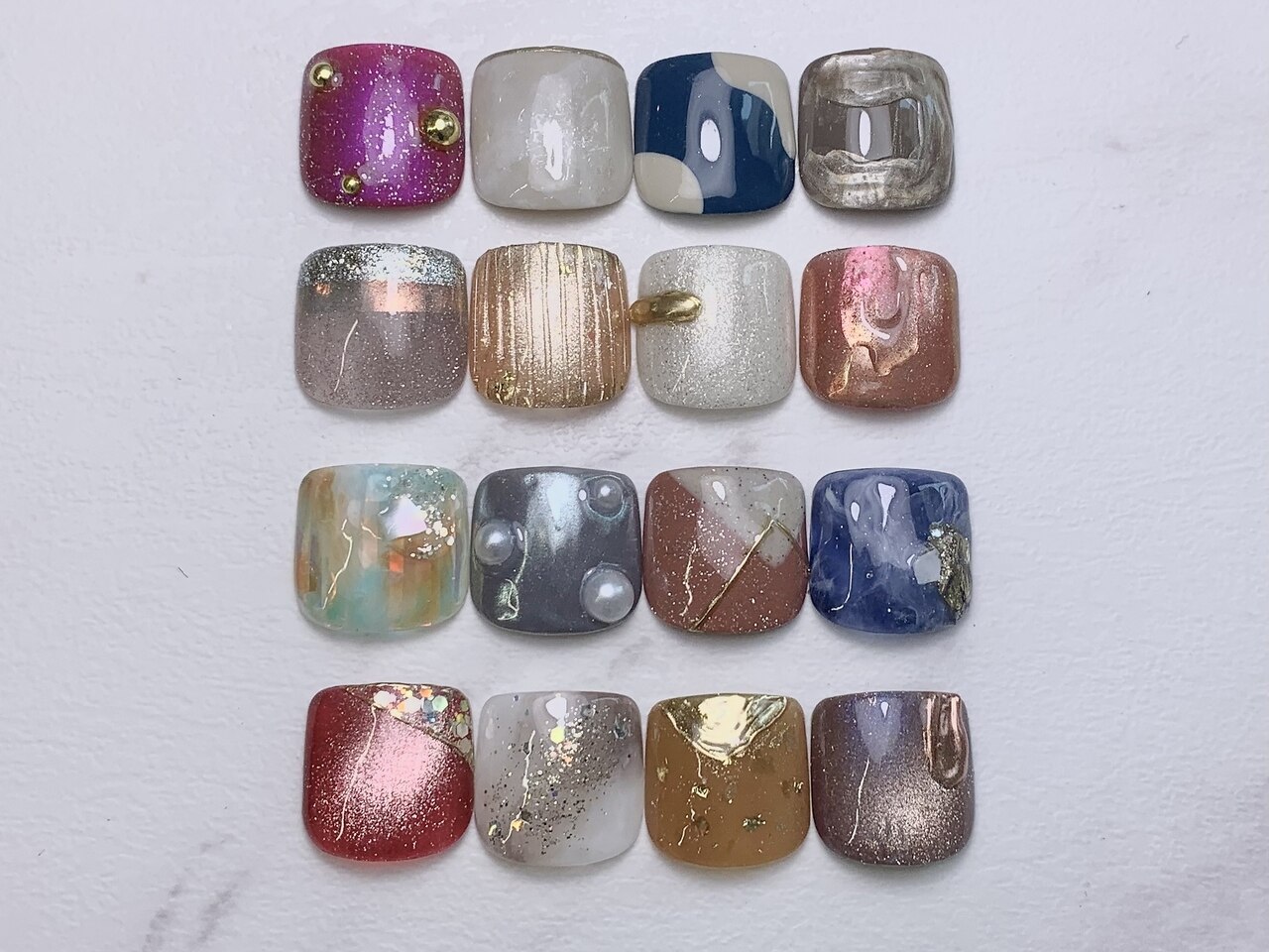 《期間限定》フットワンカラー＋選べる親指アート 平日\6900/土日祝\7900