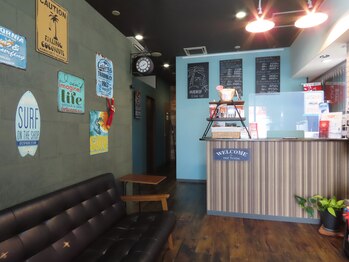 スマイルアップ整体整骨院/入口を入るとこんな感じ♪