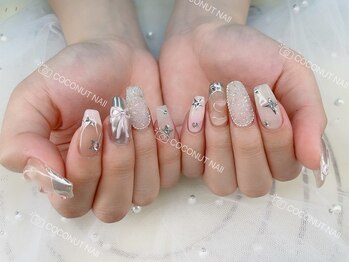 ココナッツネイル/