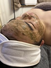 エステティックス ナインワンワン 横浜(Esthetics911) /メンズもハーブピーリング！