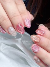 ティディーネスト(Tidynest)/ぷっくりネイル