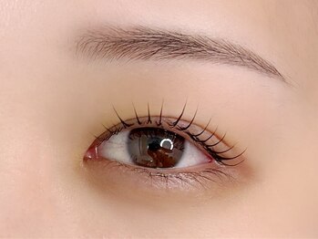 ジャスミン(Jasmine)の写真/《忙しいママさんの味方☆》周りが気にならない個室空間で、リラックスしながら綺麗な目元を叶えます♪