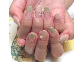 ～バイカラーフレンチネイル～