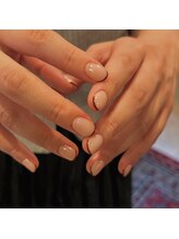 ヌーヴェル(nouvell)/フレンチネイル