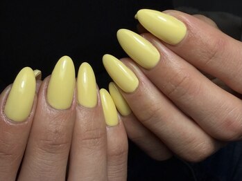 バターイエローワンカラー