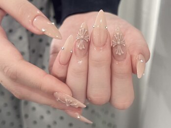 クロムネイル