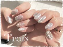 トロワ(Trois)/ラメアートニュアンスネイル