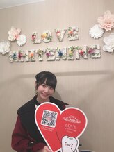 ラブホワイトニング 新宿店(LOVEホワイトニング)/インフルエンサーも御用達