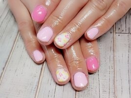 フラワーネイル