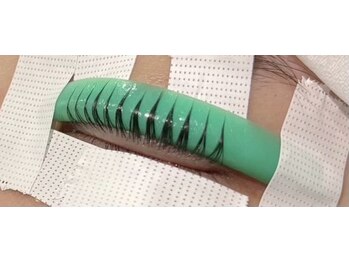 サッシー(SASSY)/ポインテッドラッシュリフト♪