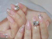 ネイルズ バイ ユイ 外苑前(Nails by Yui)/フレンチビジューネイル