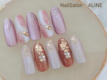 ネイルサロン アリーヌ(ＡＬＩＮＥ)の雰囲気（【初回オフ無料＋ハンドワンカラー￥4500】※写真10月新作￥6500 ）