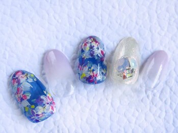 トータルビューティーアンドアズフローラ(Total Beauty & a`s Flora)/ブルー埋め尽くしフラワー