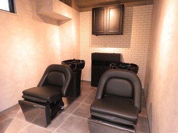 リセットヘアアンドアイラッシュ(Re:set)/ヘアサロン店内