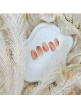 ツメトトノウ/¥7,800桃ネイル（暮石）