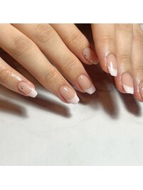 フレンチ×ドットネイル