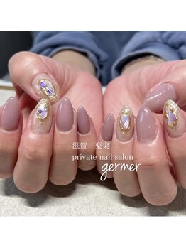 上品ニュアンスネイル