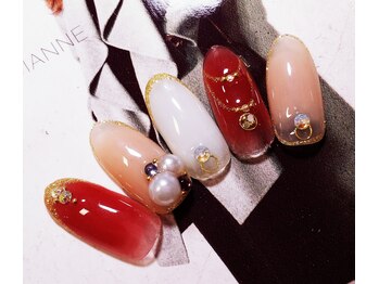 ネイルサロンアンドスクール アルティラ(Nail Salon& School ALTIRA)/ビジューネイル