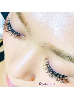 デリカトゥーラ(Delicatura)/ボリュームラッシュ