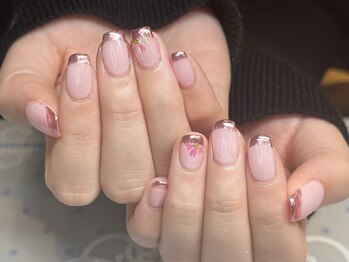 レミア 関内(REMIA)/3月　ミラーフレンチ♪