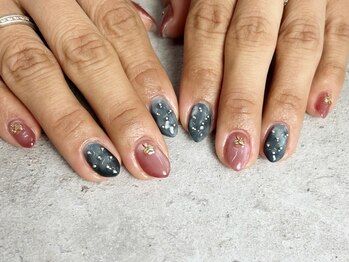 アトリエ リリス(Atelier Ryllis)/甘辛ネイル