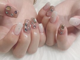 ビジューネイル　ストーン