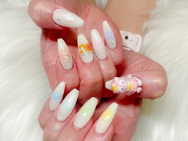 キャラクターカラフルネイル