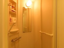 アロマオイル施術専用の308号室には完全個室＆シャワールーム完備♪