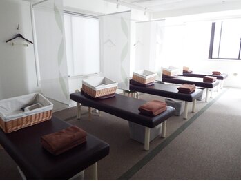 リラク 目黒店 (ReRaKu)/広々とした施術ルーム　/目黒