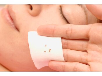 クリニカルエステクリア 梅田店/【シミ・色ムラ改善事例】