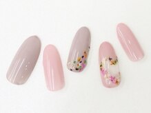 ネイルサロンセレーネ(Selene)/くりぬき　ハートフラワーネイル