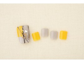 イエロー　デザインネイル