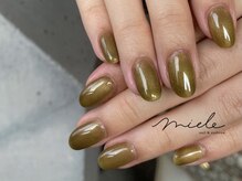 ミエレ(miele)/くすみグリーンマグネットネイル