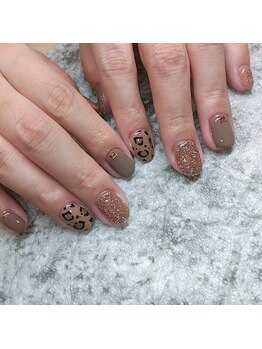 エーナイン イオンモール三川店/定額デザイン