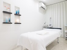 ビシェルジュ(SHALUGE)の雰囲気（完全個室。白を基調としたリラックスできる店内です。前橋）
