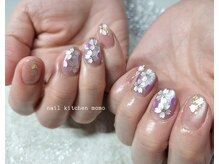 ネイル キッチン モモ(nail kitchen momo)の雰囲気（ホログラムの桜が可愛い春ネイル。＊・）