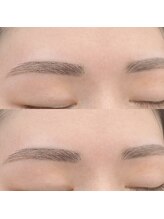 ソレ シャーム(sole charme)/アーチ眉