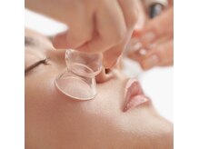 業界初Fatpadに着目した、エビデンスに基づくリフトアップエステ