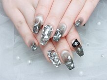 ルル 新宿店(Lulu’s)/持ち込み・新宿ネイル・長さだし