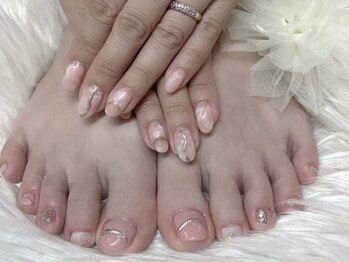 はあとねいる 岐阜則武店の写真/【岐阜】大人気！ハンドとフットが同時に施術可能◎丁寧なカウンセリングでネイルが初めての方もオススメ♪