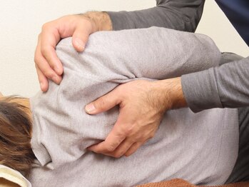 あすなろ鍼灸整骨院/肩こり・腰痛・姿勢矯正