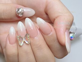 花びらネイル