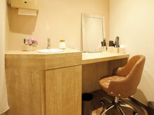 リアン(Re.en)/大きな鏡のパウダールーム