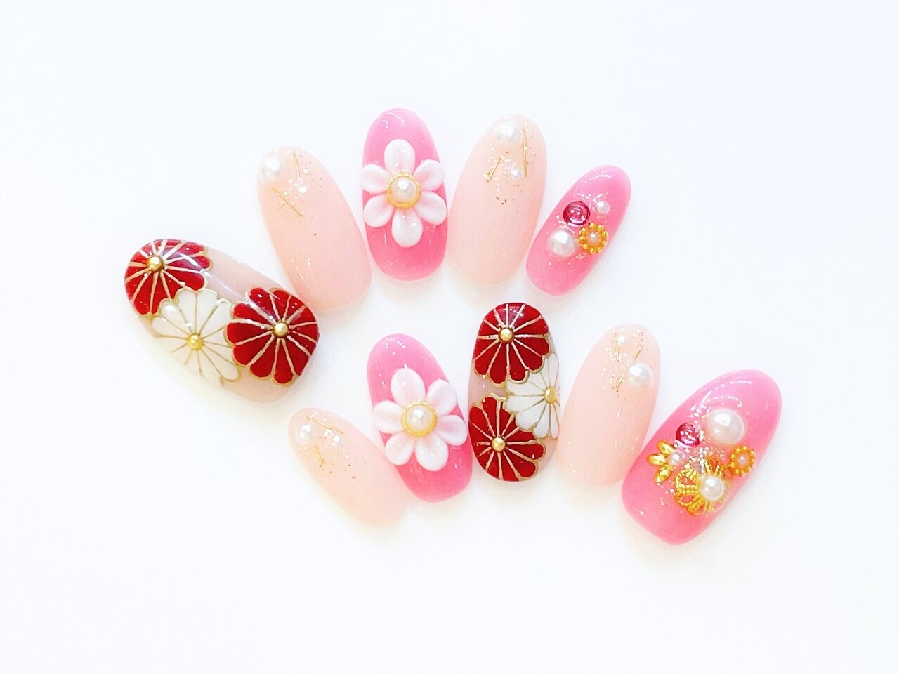 2025年-2026年冬トレンド】オーダーチップのネイルデザイン集｜人気順